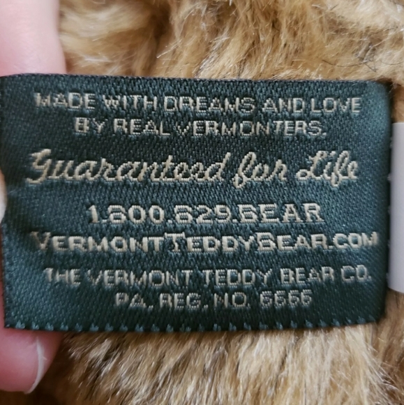 Authentic Vermont Teddy Bear - Picture 8 of 10